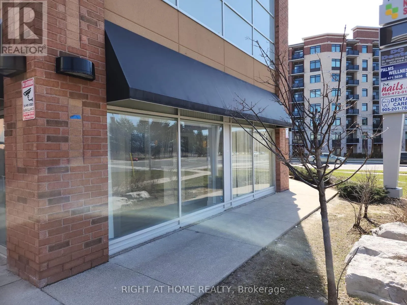 Commercial Sale For Sale