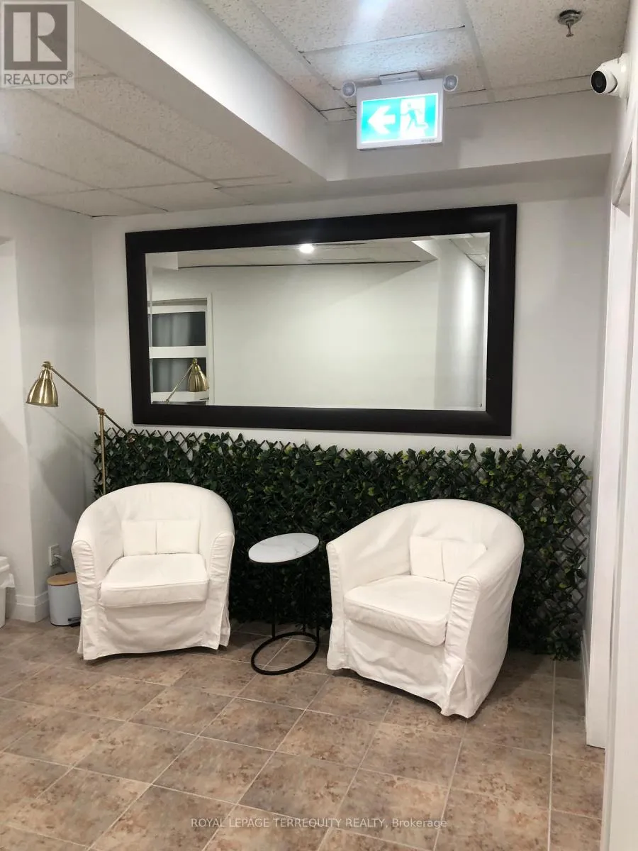 Commercial Sale For Sale
