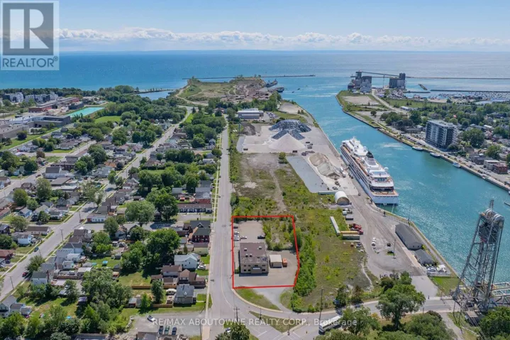 198 WELLAND STREET, Port Colborne (East Village), Ontario L3K5V8