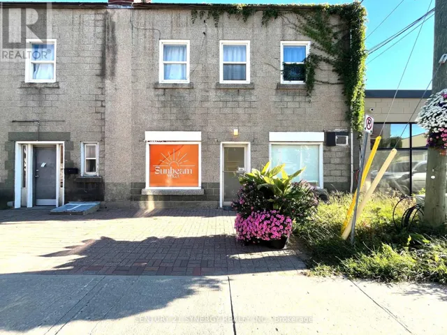 3 WILLIAM STREET W, Smiths Falls, Ontario K7A2B1