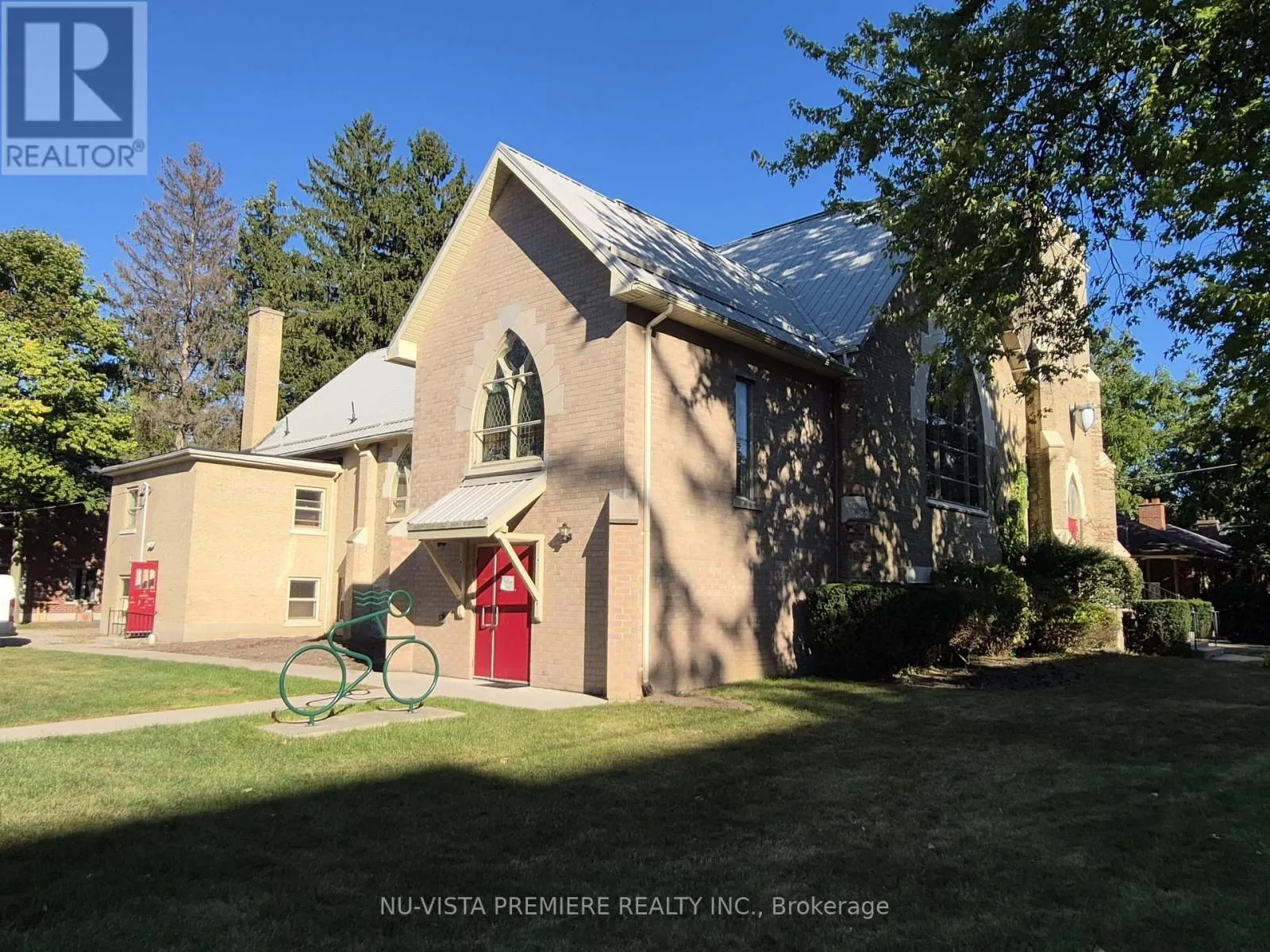 Commercial Sale For Sale