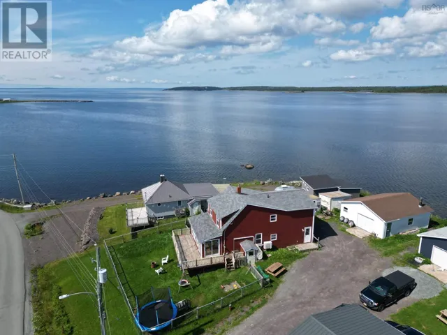 276 Southside Petit De Grat Rd., Alderney Point, Nova Scotia B0E2L0