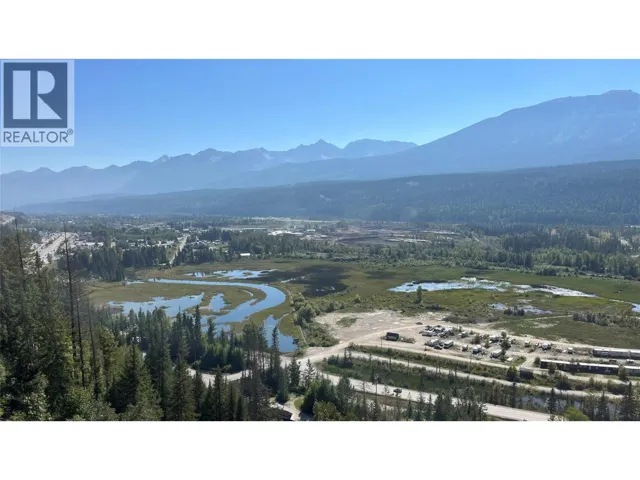 457 ANDERSON Road, Golden, British Columbia V0A1H1