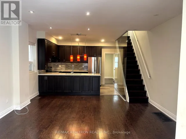 1 - 1311 GERRARD STREET E, Toronto (Greenwood-Coxwell), Ontario M4L1Y8