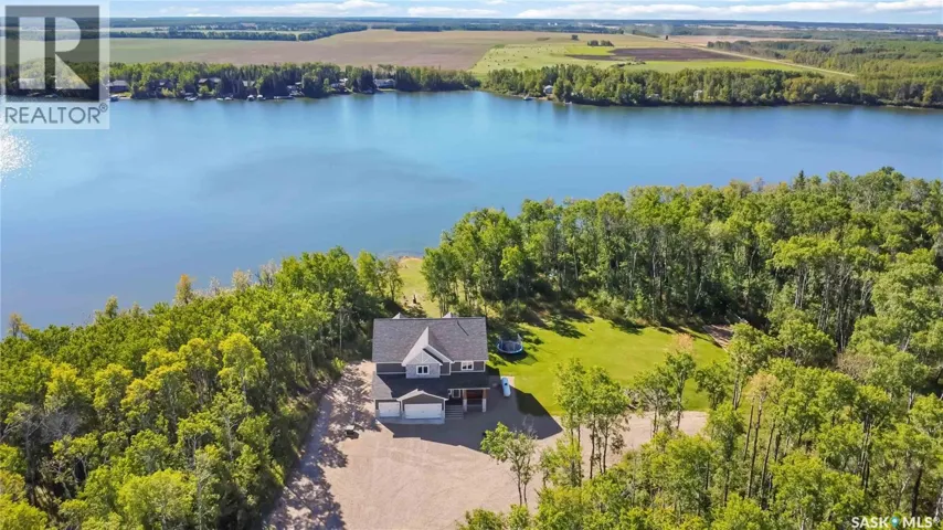 Lakefront Luxury on Little Loon, Parkdale Rm No. 498, Saskatchewan S0M0Y0