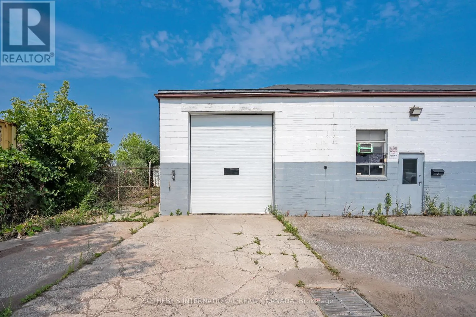 Commercial Sale For Sale