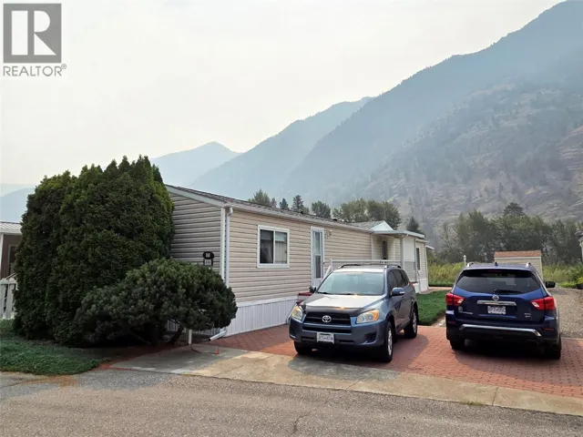 3455 Highway 3 Unit# 16, Keremeos, British Columbia V0X1N1