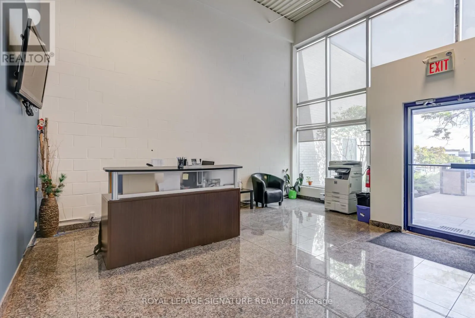 Commercial Sale For Sale