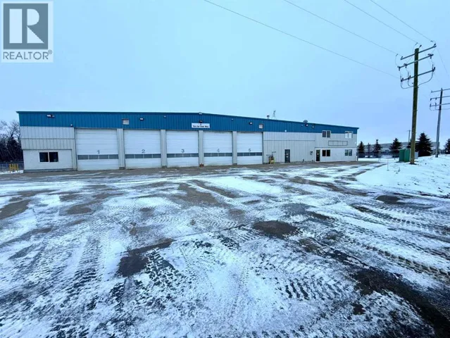 8 Van Der Horn Way, Rural Red Deer County, Alberta T4S2M4