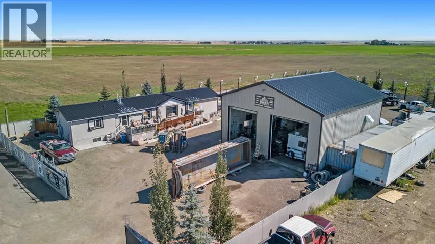 81 Barstow Street, Carseland, Alberta T0J0M0