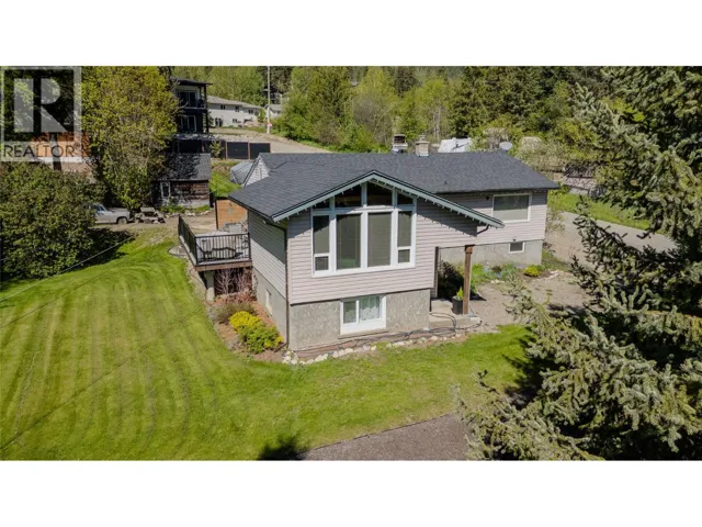 2506 Shuswap Avenue, Lumby, British Columbia V0E2G0