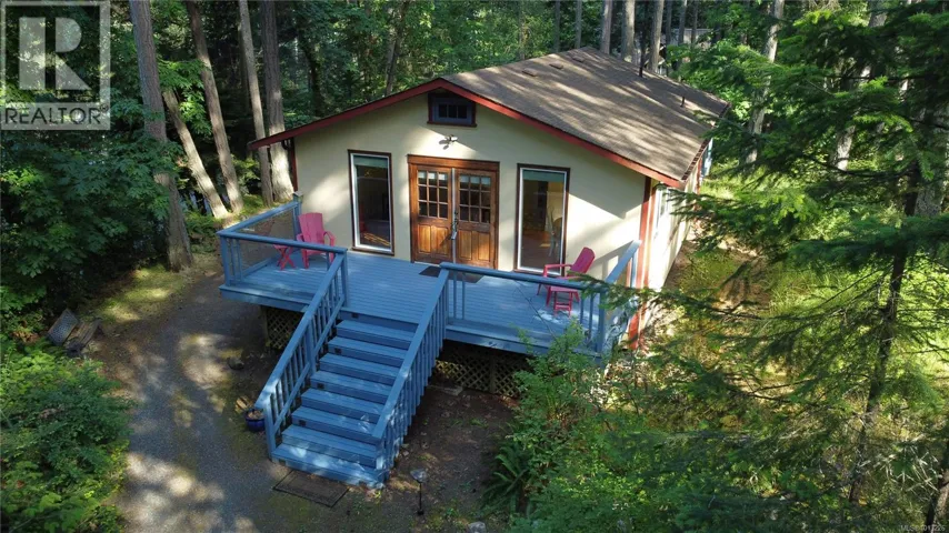 99 Captain Morgans Blvd, Protection Island, British Columbia V9R6R1
