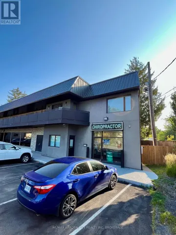 290 VINE STREET, St. Catharines (Carlton/Bunting), Ontario L2M7Z4