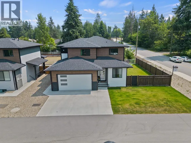 1441 20 Avenue SE Unit# 1, Salmon Arm, British Columbia V1E2M9