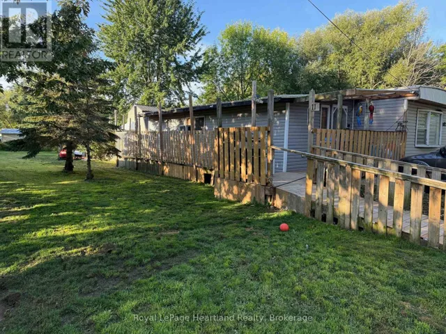 75049 HENSALL ROAD, Huron East (Tuckersmith), Ontario N0K1W0