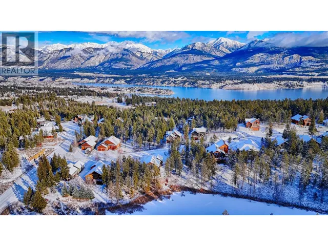 2516 COBBLESTONE Trail, Invermere, British Columbia V0A1K6