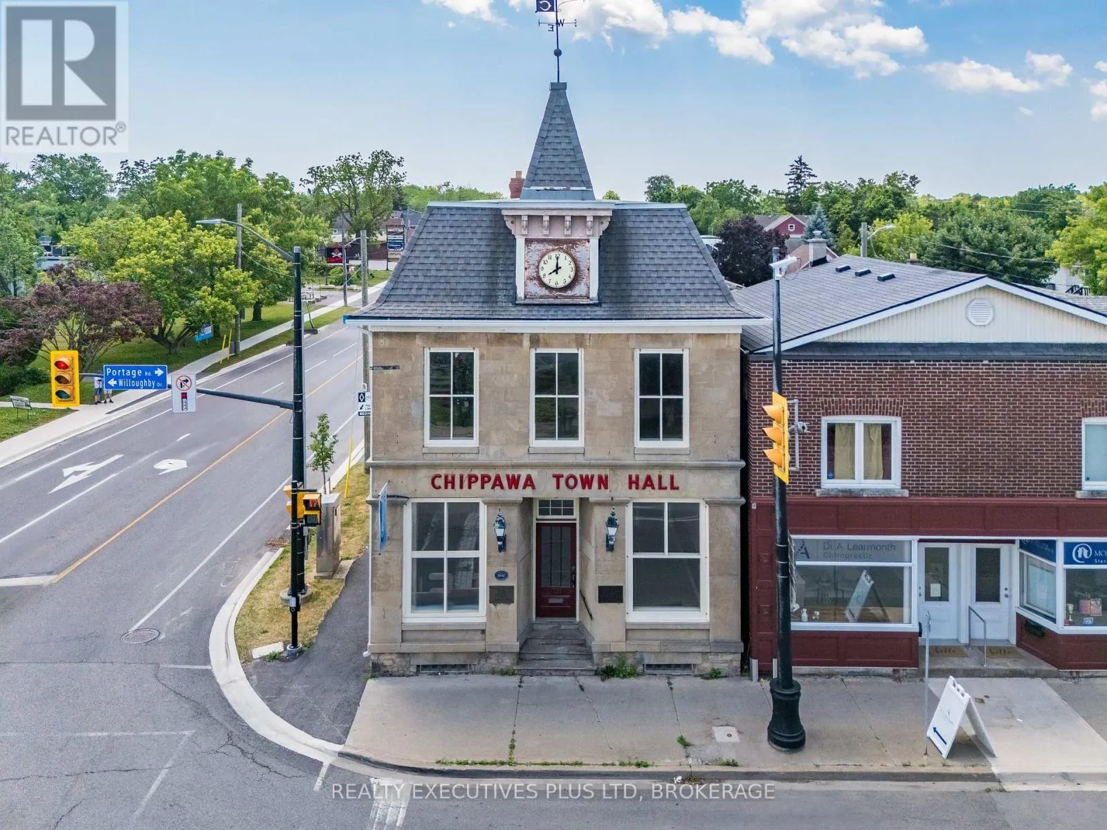 Commercial Sale For Sale