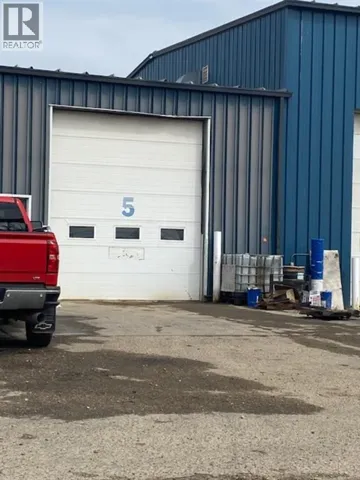 3911 Bay 5 37 Ave Avenue, Whitecourt, Alberta T7S0C3