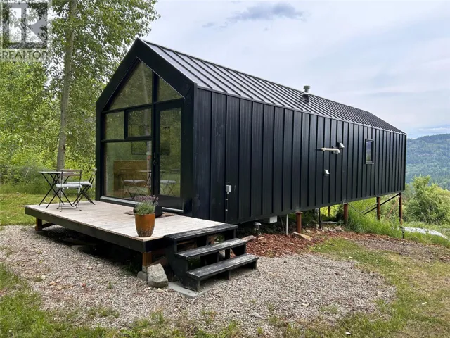 2715 3B Highway, Rossland, British Columbia V0G1Y0