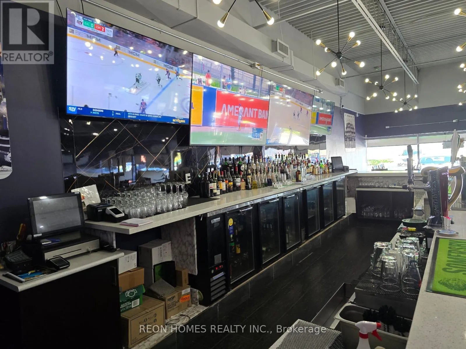Commercial Sale For Sale