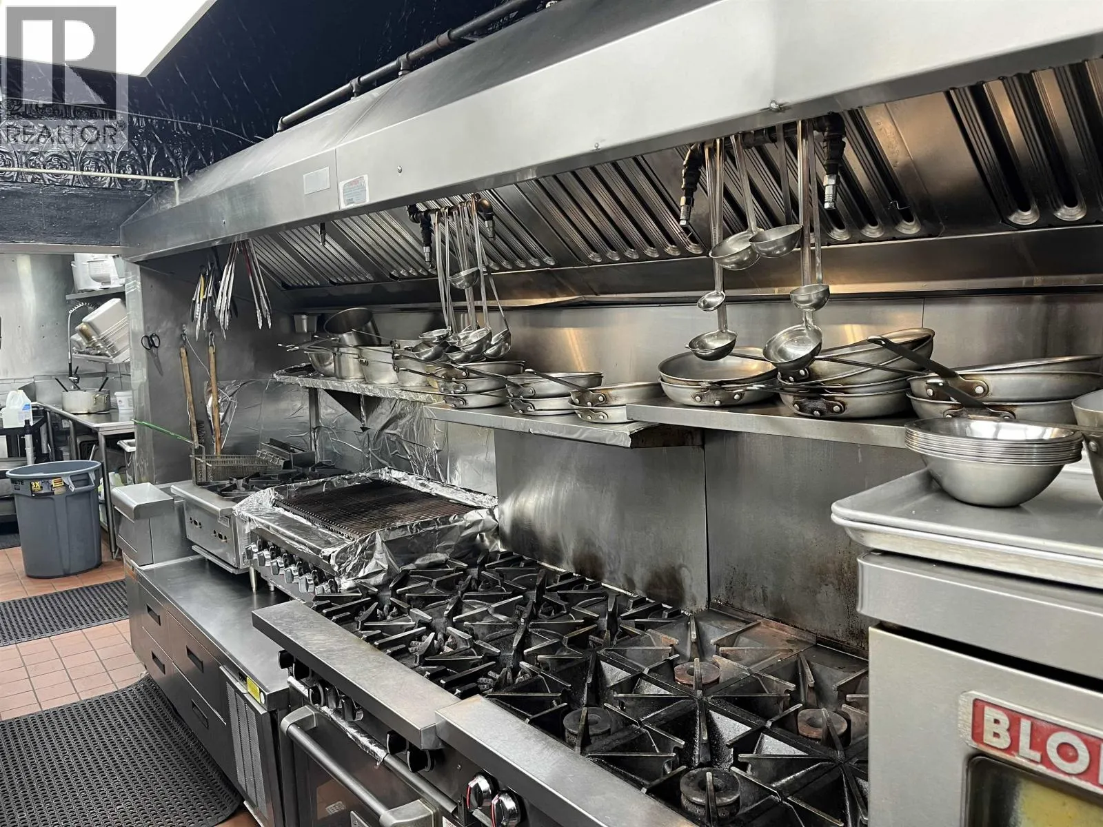 Commercial Sale For Sale