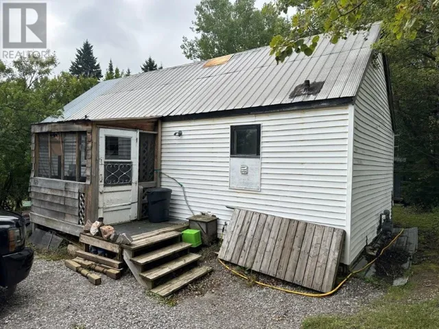 150 First Street, Nipigon, Ontario P0T2J0