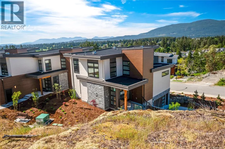 101 1220 Manzanita Pl, Nanaimo, British Columbia V9T0L7