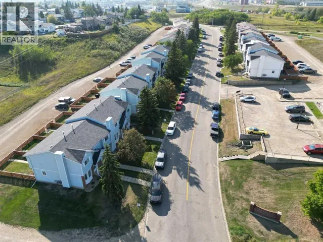 8420 99 Avenue, Peace River, Alberta T8S1W3
