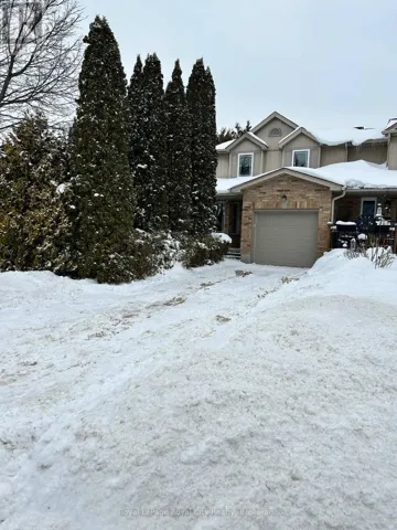 487 FLANNERY DRIVE, Centre Wellington (Fergus), Ontario N1M3P2