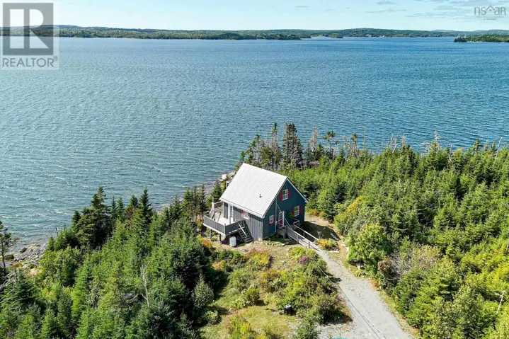 860 East Jeddore Road, East Jeddore, Nova Scotia B0J2L0