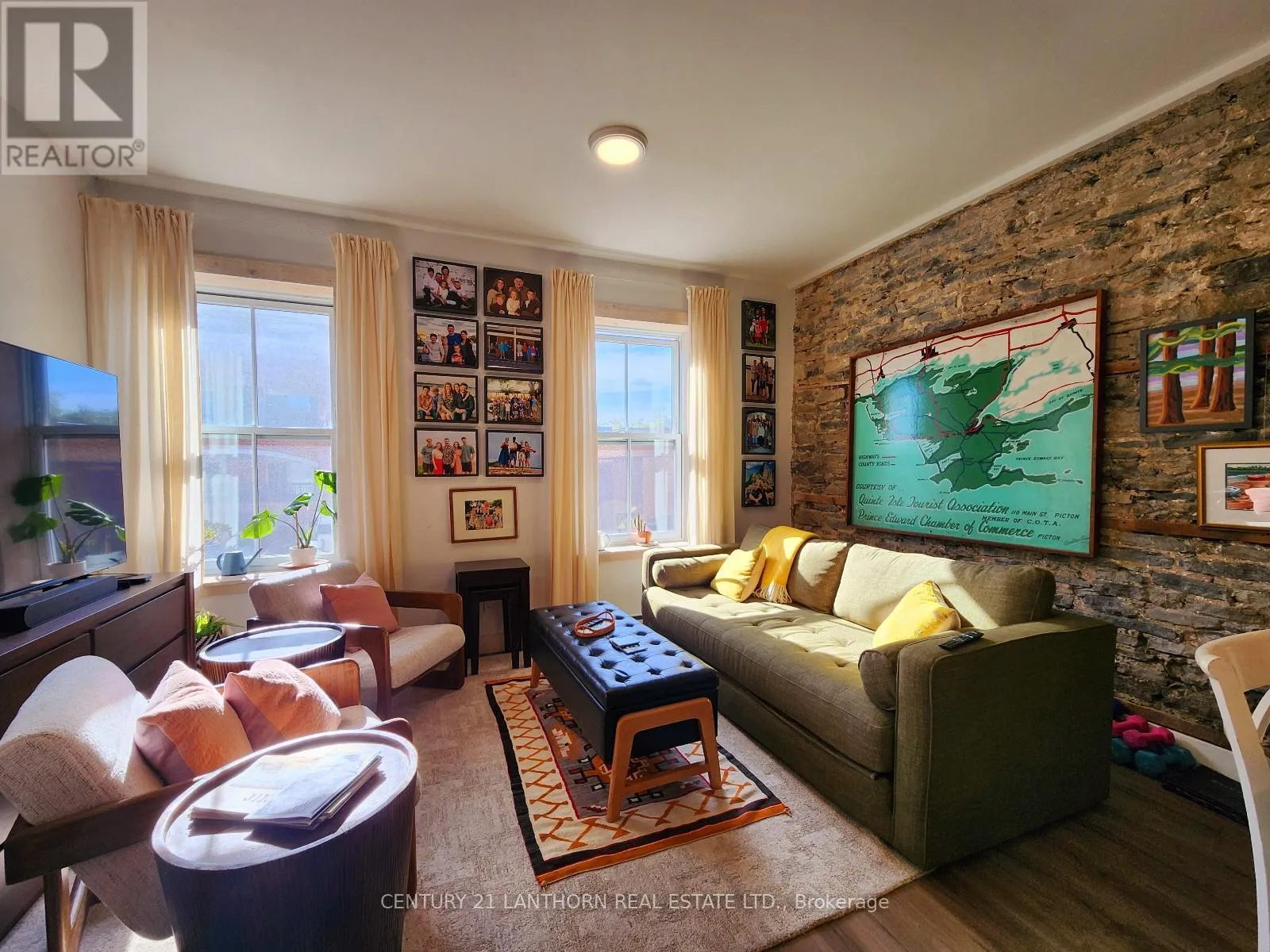 Commercial Sale For Sale