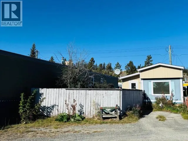 27-833 RANGE ROAD, Whitehorse, Yukon Y1A4B3