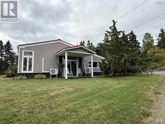 19 Dick Giffins Hill, Goldboro, Nova Scotia B0H1L0