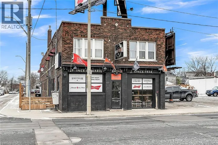 737 BARTON Street E, Hamilton, Ontario L8L3A9