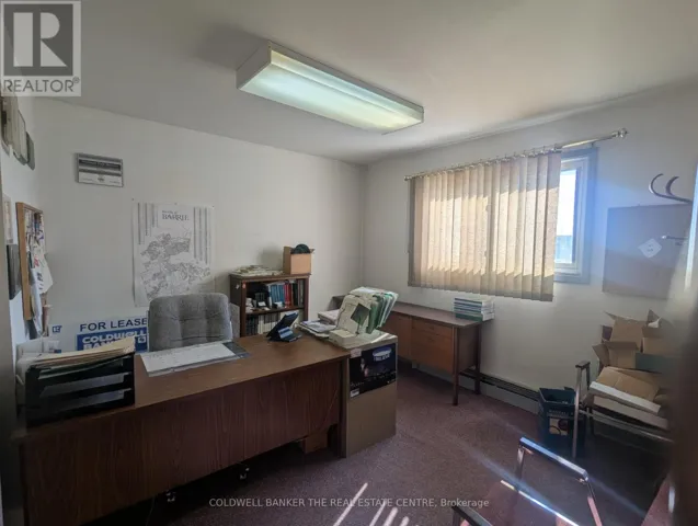 UPPER - B - 284 DUNLOP STREET W, Barrie (0 North), Ontario L4N1B9