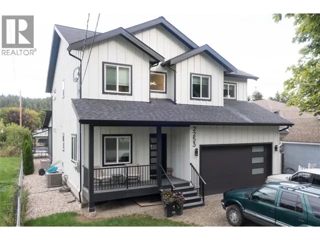 2253 Shuswap Avenue, Lumby, British Columbia V0E2G0