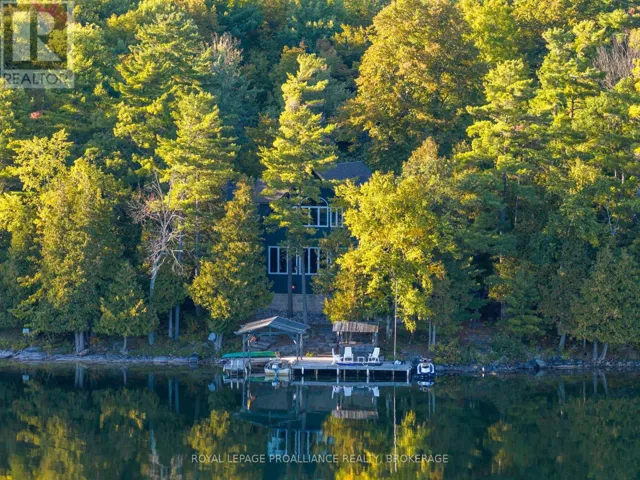 441B MACCOMISH LANE, South Frontenac (Frontenac South), Ontario K0H2L0