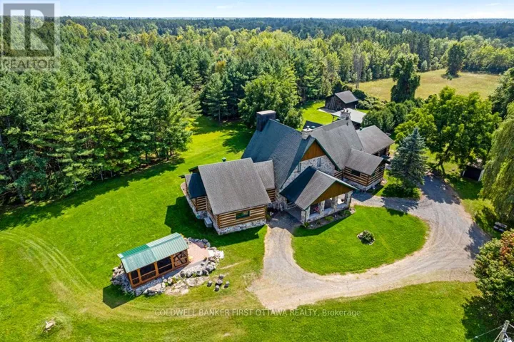 2499 BATHURST CONCESSION 2 ROAD, Tay Valley, Ontario K7H3C9