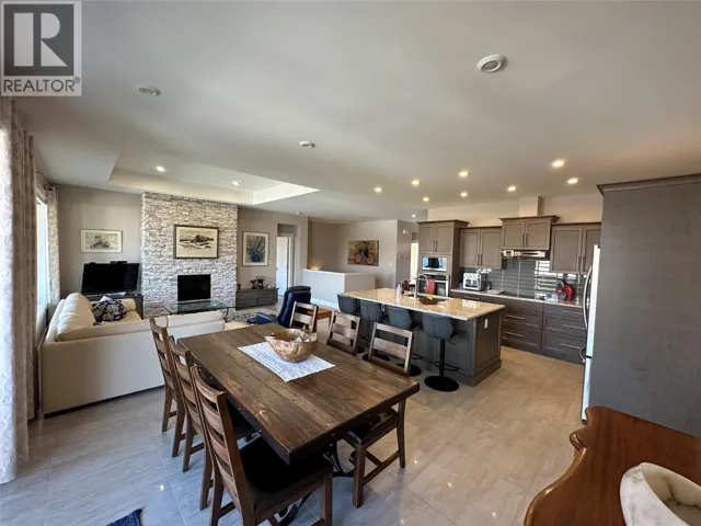 440 MERLOT Avenue, Oliver, British Columbia V0H1T4