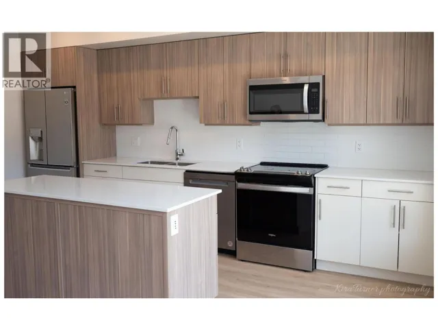 685 Boynton Place Unit# 86, Kelowna, British Columbia V1V2Z4