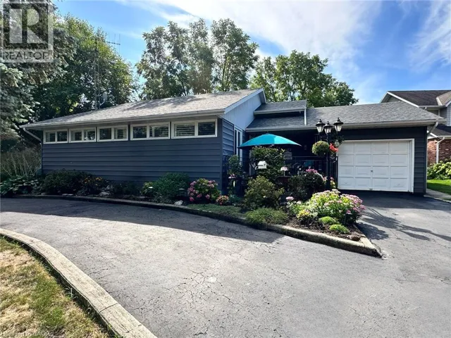 102 JARRETT Place, Dunnville, Ontario N1A3E5