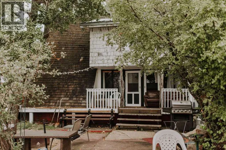 Cabin 62 Clear Lake, Rural Wainwright No. 61, M.D. of, Alberta T9W1S8