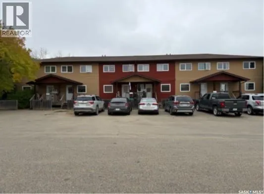 7-8-14-15 Allan BAY, Yorkton, Saskatchewan S3N3H1