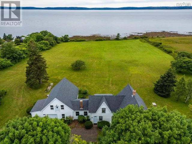 7227 Highway 101, Plympton, Nova Scotia B0W2R0