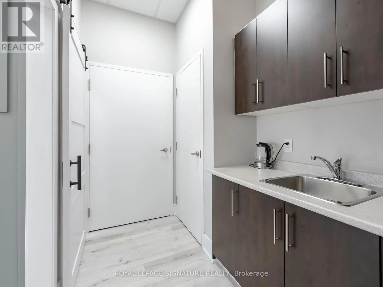 Commercial Sale For Sale