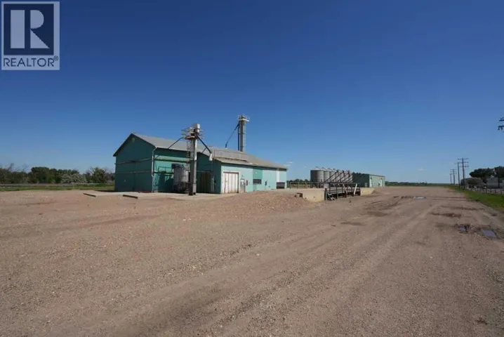 184075 7 Street E, Rural Newell, County of, Alberta T1R1B4