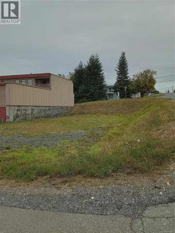 1000 Hemlock St, Campbell River, British Columbia V9W3E4