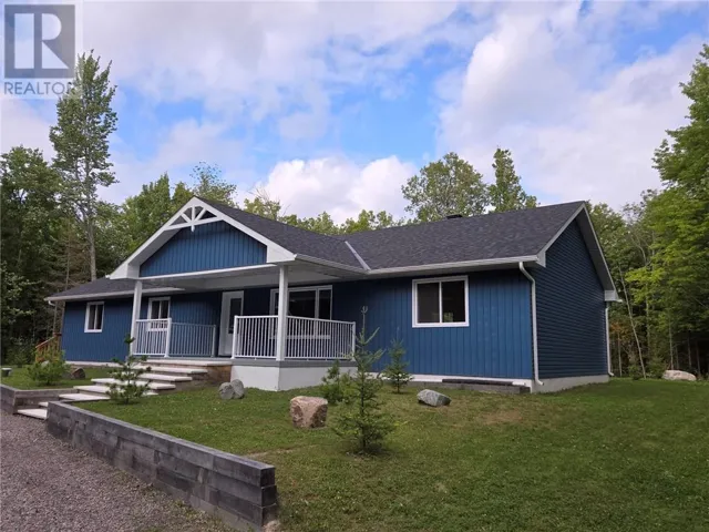 64 Forest Hill, Monetville, Ontario P0M2K0