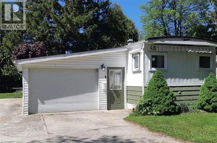 18 SUTTON Drive, Goderich, Ontario N7A3Y3
