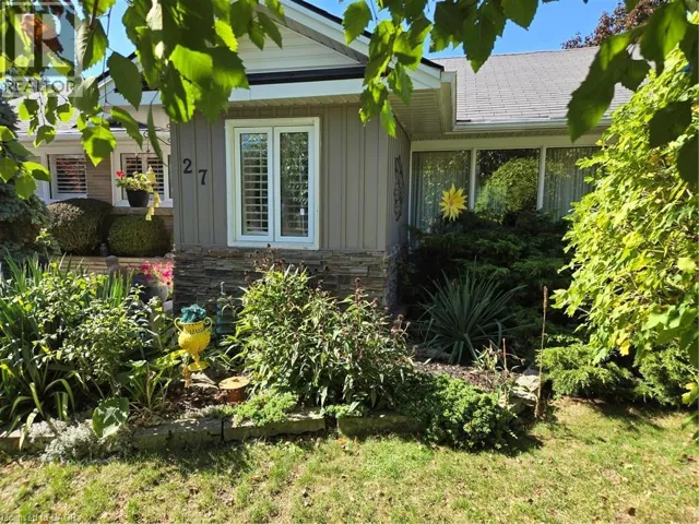 27 HEPBURN Avenue, St. Thomas, Ontario N5R4J4